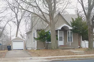 1123 6th St, Beloit, WI 53511 - Photo 1