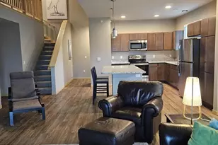 3122 S High Point Rd, Madison, WI 53719 - Photo 4