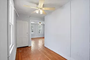 930 E Dayton St, Madison, WI 53703 - Photo 12