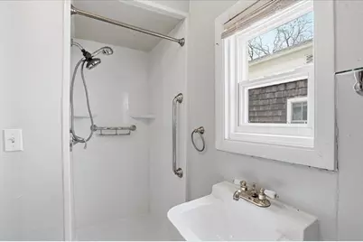 930 E Dayton Street, Madison, WI 53703 - Photo 18