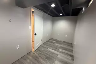 1915 Cedar Pointe Dr, Janesville, WI 53546 - Photo 16