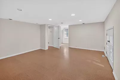 2641 Chamberlain Avenue, Madison, WI 53705 - Photo 22