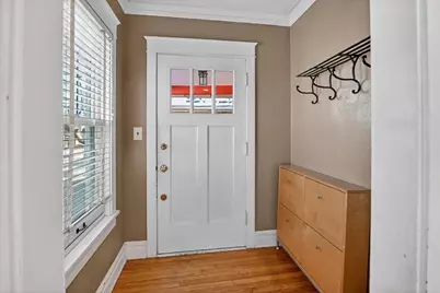 2641 Chamberlain Avenue, Madison, WI 53705 - Photo 10