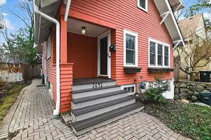 2641 Chamberlain Ave, Madison, WI 53705 - Photo 1