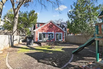 2641 Chamberlain Avenue, Madison, WI 53705 - Photo 52