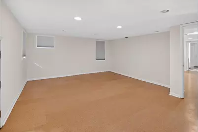 2641 Chamberlain Avenue, Madison, WI 53705 - Photo 24