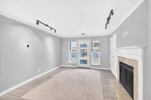 9 Captains Court, Madison, WI 53719 - Photo 6