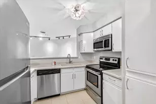 9 Captains Court, Madison, WI 53719 - Photo 18