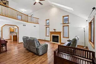 9414 Whippoorwill Way, Middleton, WI 53562 - Photo 8