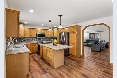 9414 Whippoorwill Way, Middleton, WI 53562 - Photo 14