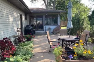 2306 Woodcrest Dr, Portage, WI 53901 - Photo 54