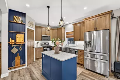 166 Cardinal Lane, Fall River, WI 53932 - Photo 12