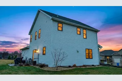 166 Cardinal Lane, Fall River, WI 53932 - Photo 34