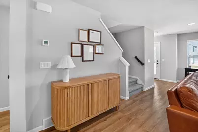 2135 Autumn Lake Parkway, Madison, WI 53718 - Photo 6