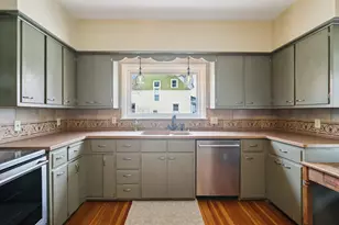 725 S Main St, Poynette, WI 53955 - Photo 22