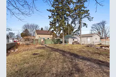 1610 S 11th Street, Sheboygan, WI 53081 - Photo 30