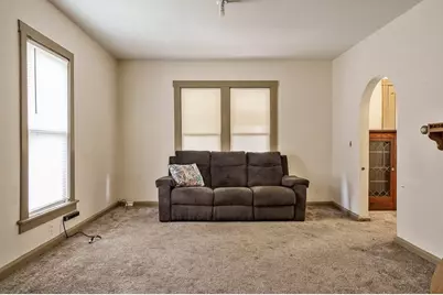 233 W Dawson Avenue, Beloit, WI 53511 - Photo 10