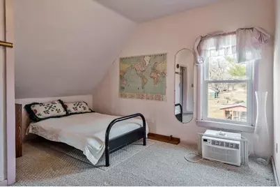 233 W Dawson Avenue, Beloit, WI 53511 - Photo 18