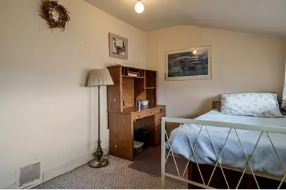 233 W Dawson Avenue, Beloit, WI 53511 - Photo 22