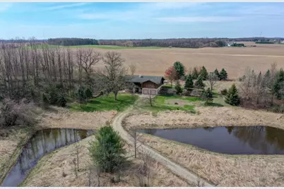 12943 W County Road M, Janesville, WI 53536 - Photo 1