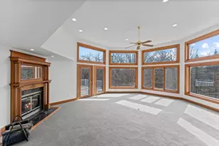 S7628 Grandview Ave, Merrimac, WI 53561 - Photo 8