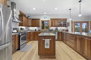 W4996 Robinson Dr, Elkhorn, WI 53121 - Photo 16