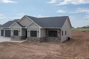 1837 Arbor Ridge Way, Janesville, WI 53548 - Photo 42