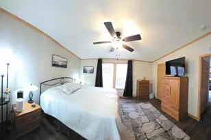 285 Berry Ln, Wisconsin Dells, WI 53965 - Photo 4