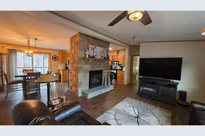 285 Berry Lane, Wisconsin Dells, WI 53965 - Photo 8