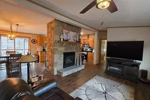 285 Berry Ln, Wisconsin Dells, WI 53965 - Photo 8