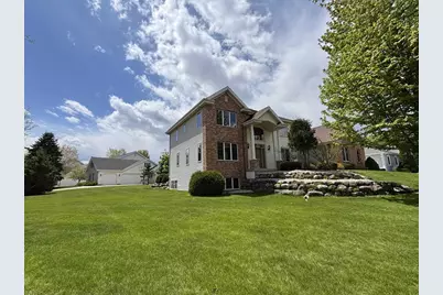 8701 Nelson Crossing, Verona, WI 53593 - Photo 2