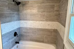 137 Pedretti Pkwy, Prairie Du Chien, WI 53821 - Photo 16