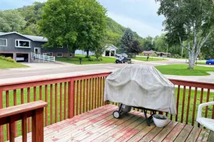 137 Pedretti Pkwy, Prairie Du Chien, WI 53821 - Photo 36