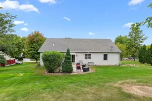 W11025 Glen Dr, Beaver Dam, WI 53916 - Photo 12