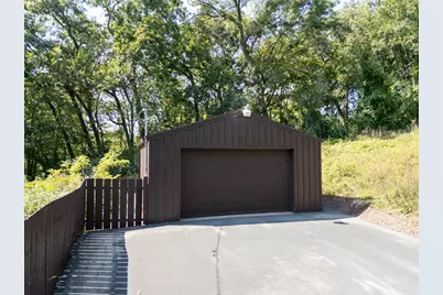 2329 Summit Drive, Janesville, WI 53548 - Photo 46