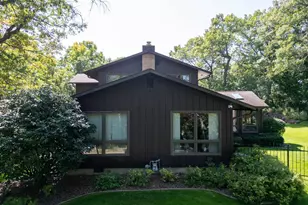 2329 Summit Dr, Janesville, WI 53548 - Photo 44