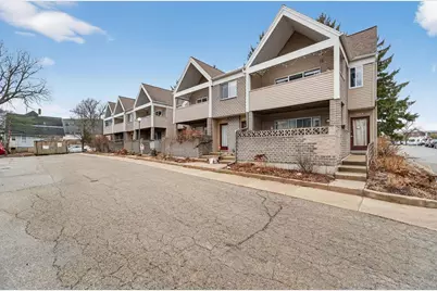 330 Amoth Court #D, Madison, WI 53704 - Photo 2