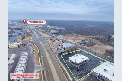 532 Gateway Avenue, Mauston, WI 53948 - Photo 2