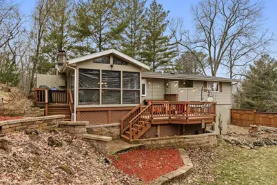 W9477 Parkway Drive, Poynette, WI 53955 - Photo 4