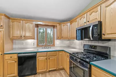 W9477 Parkway Drive, Poynette, WI 53955 - Photo 16