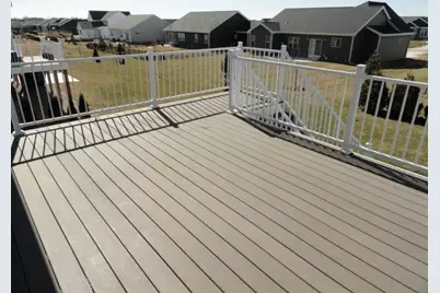 6677 Royal View Dr, DeForest, WI 53532 - Photo 14