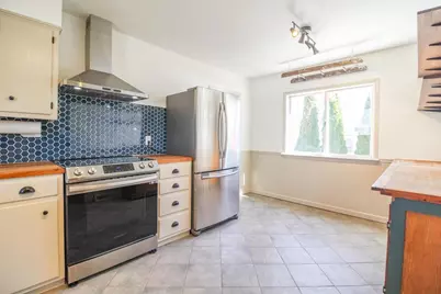 109 S High Street, Cambridge, WI 53523 - Photo 12