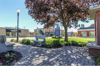 109 S High Street, Cambridge, WI 53523 - Photo 56