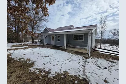 215 E Logan Street, Tomah, WI 54660 - Photo 4