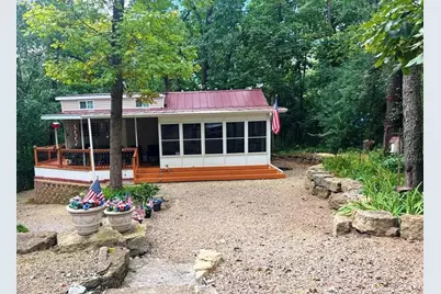 306 Westview Drive, Edgerton, WI 53534 - Photo 2