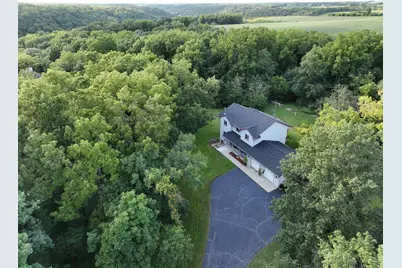 4302 Green Leaf Drive, Ridgeville, WI 53533 - Photo 38