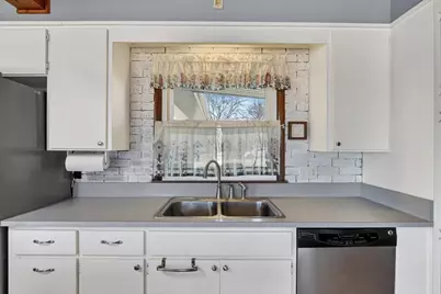 816 N Osborne Avenue, Janesville, WI 53548 - Photo 32