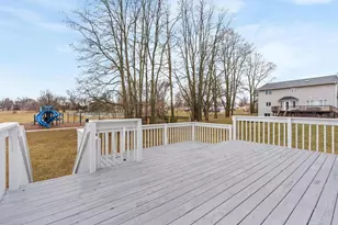 618 Brittingham Ct, Portage, WI 53901 - Photo 54