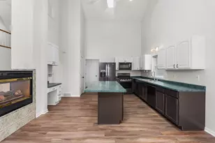 618 Brittingham Ct, Portage, WI 53901 - Photo 10