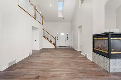 618 Brittingham Court, Portage, WI 53901 - Photo 2